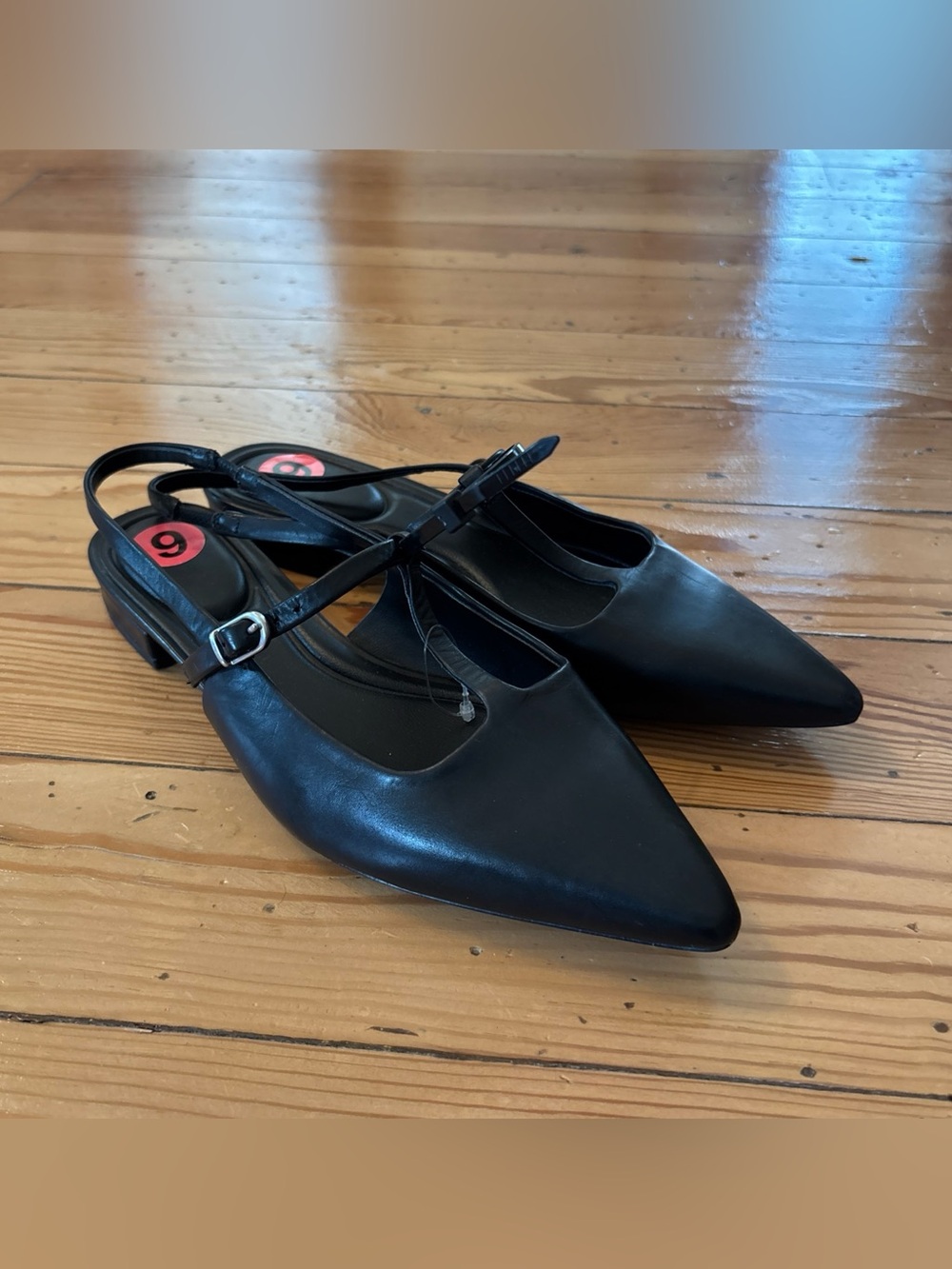 Vince Iliana Black Sling Black Flats Sz 6 $330 Leather
